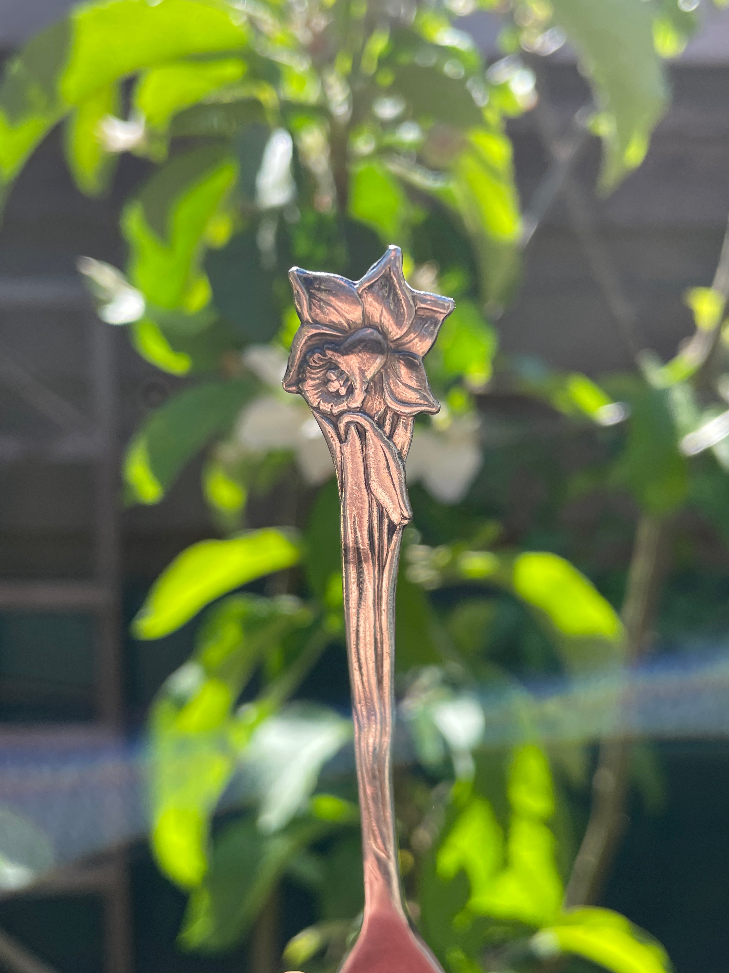 Handgemaakte verzilverde lepelring - bloem