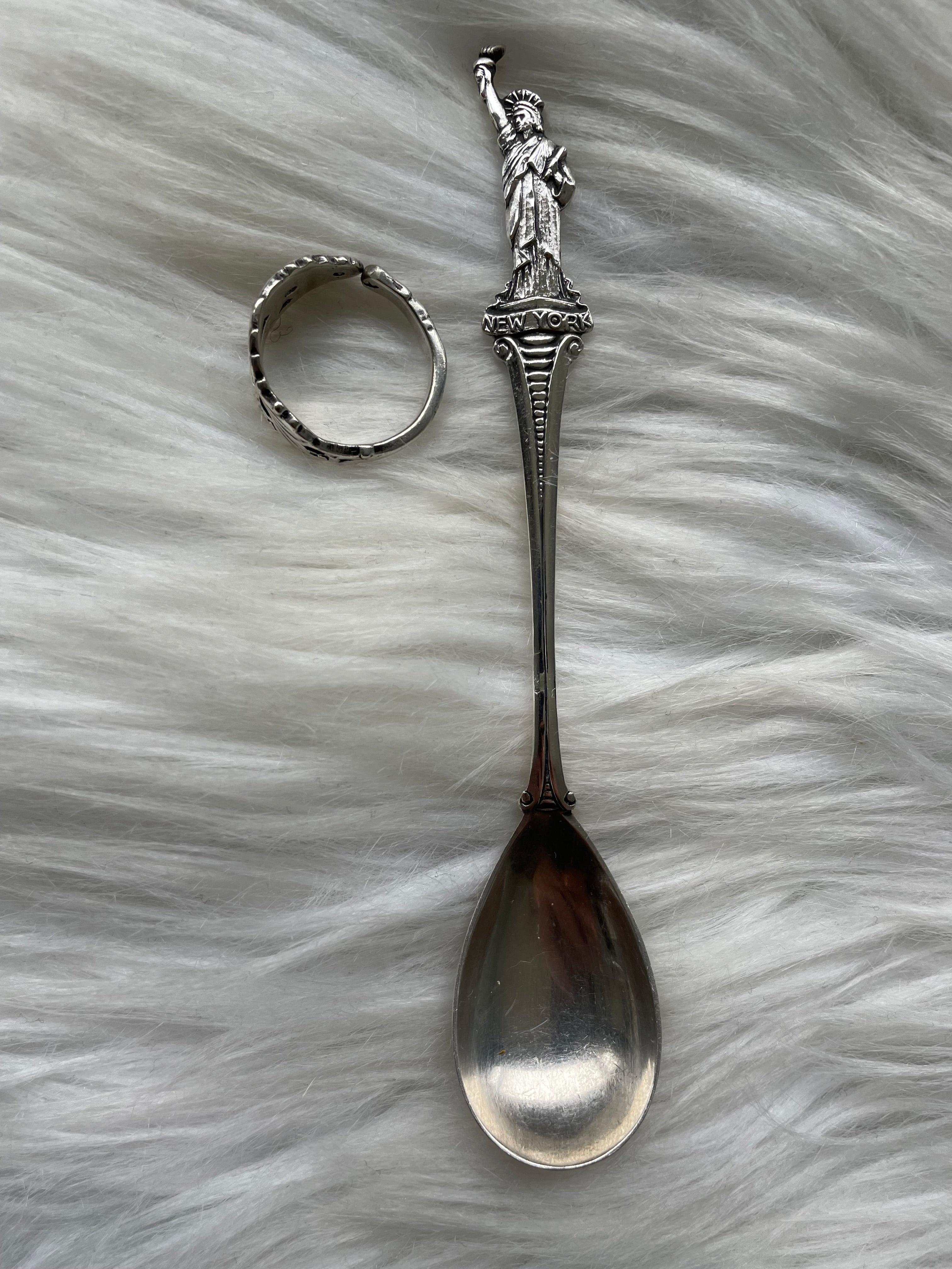 Statue of Liberty New York - ring