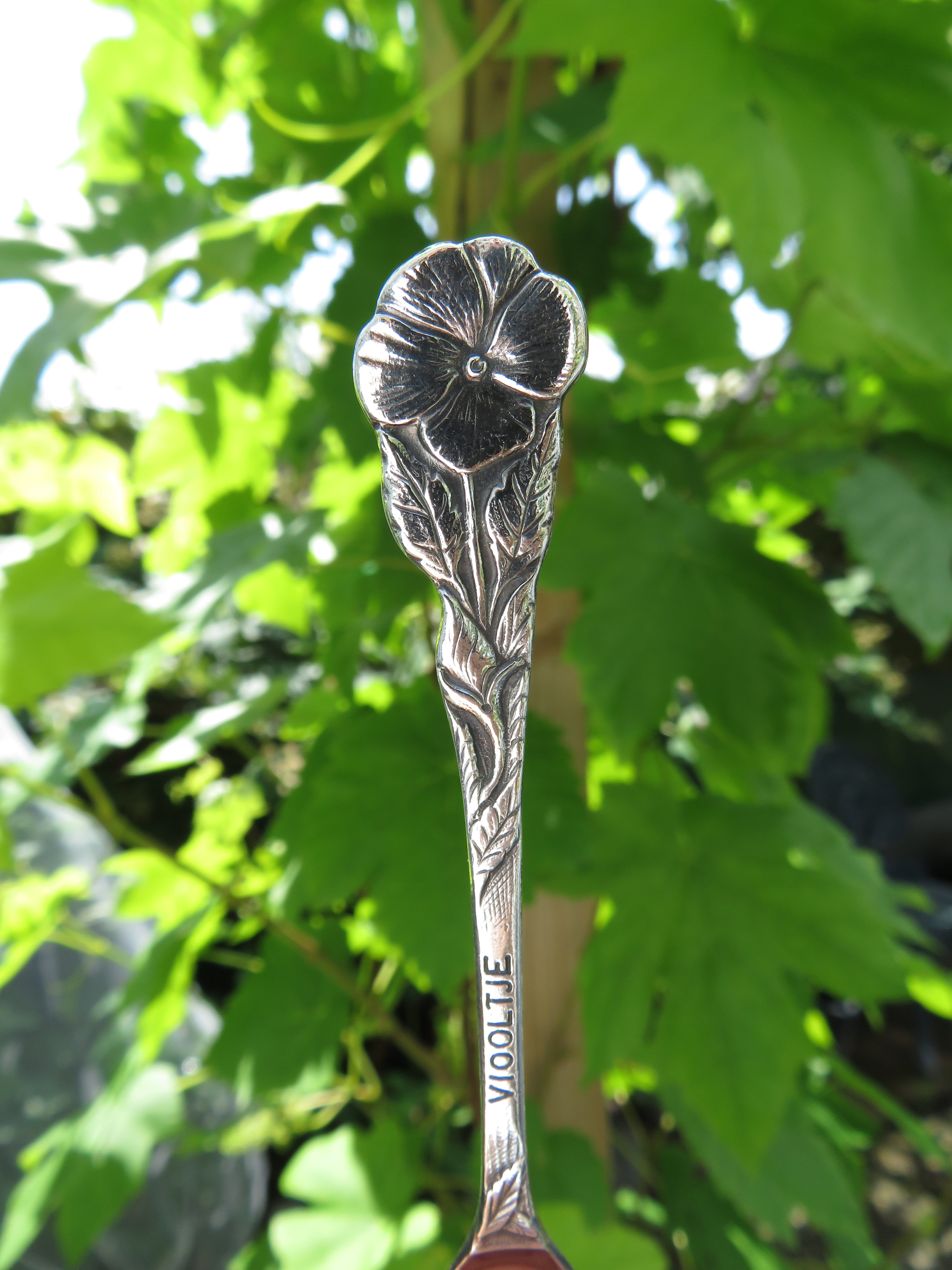 Handgemaakte verzilverde bloemenring - Viooltje - Custom size