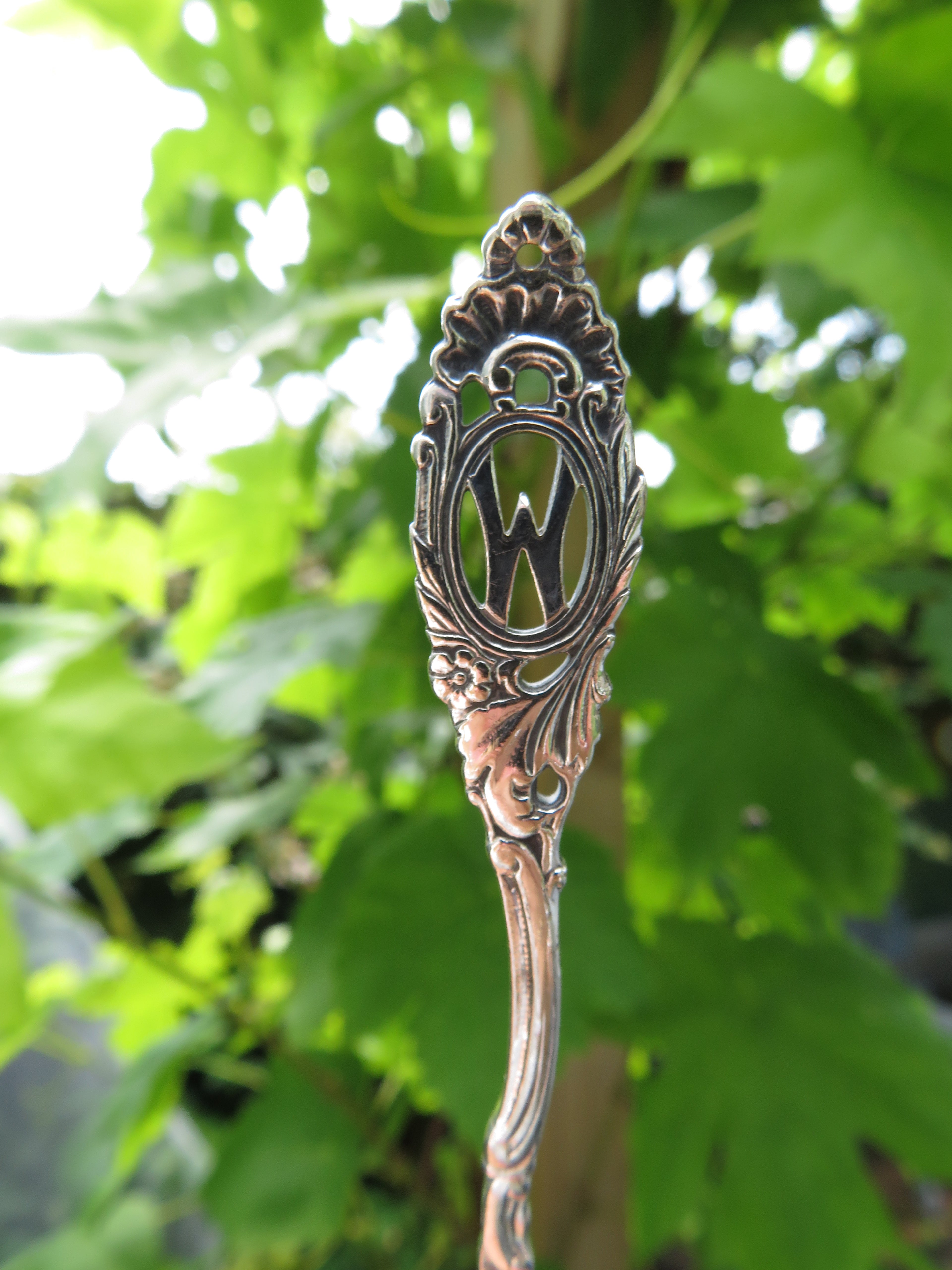 Handgemaakte verzilverde initiaal lepelring - W - Custom size